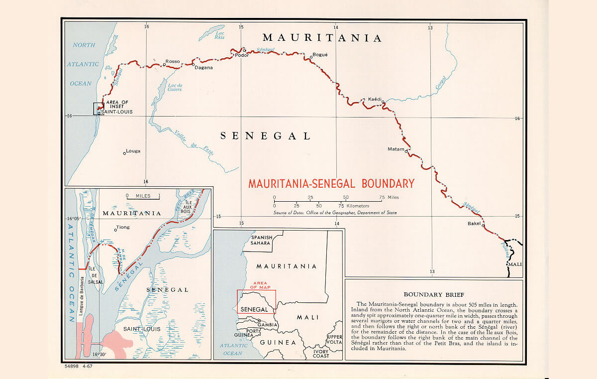 Traversing the border from Mauritania into Senegal. This is what you need to know.